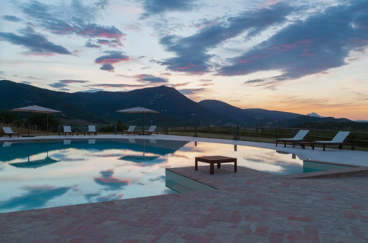 Tenuta Grimaldi Wine Resort ماتيليكا المظهر الخارجي الصورة